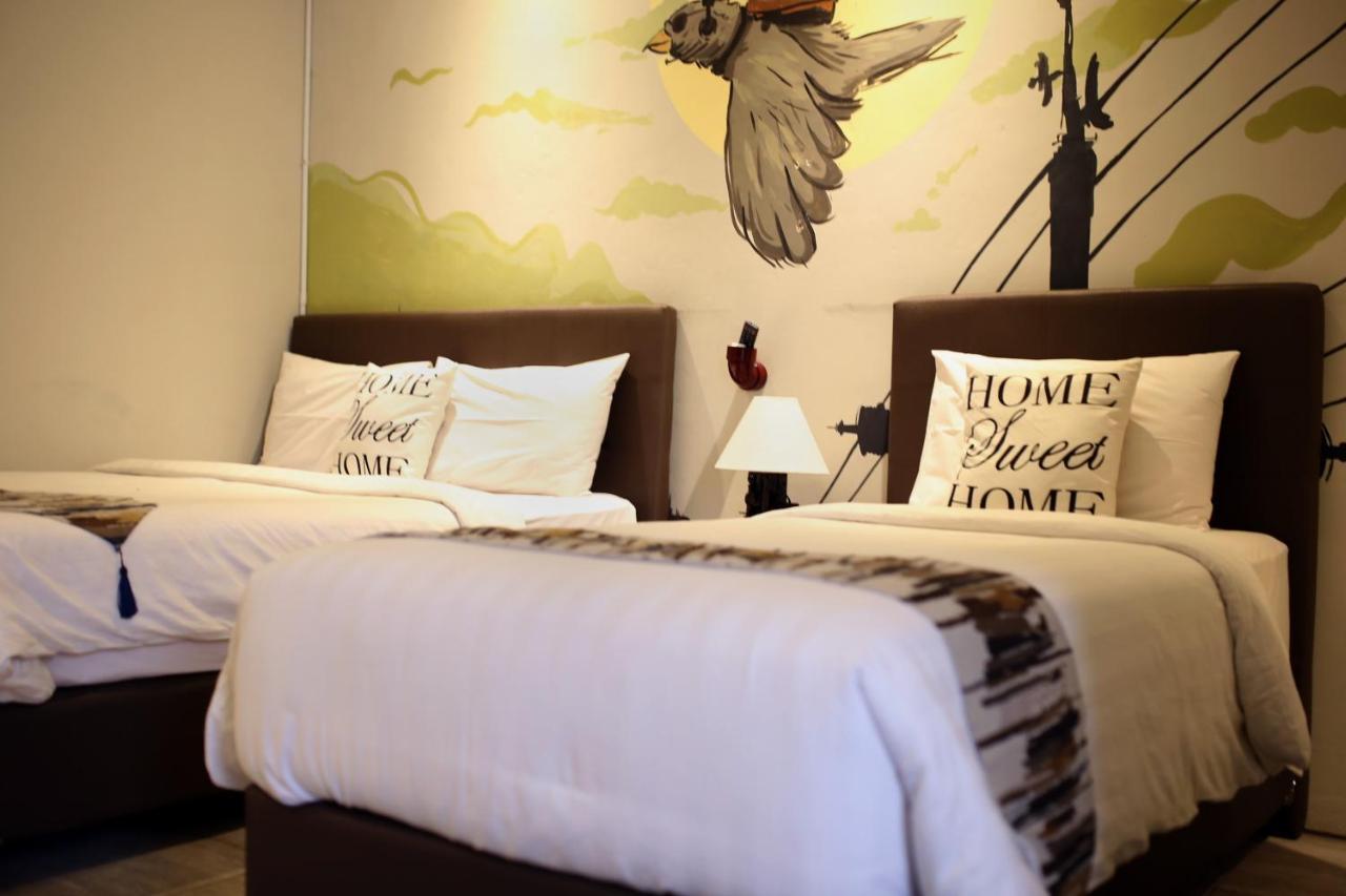 Shine Bnb Cianjur Buitenkant foto