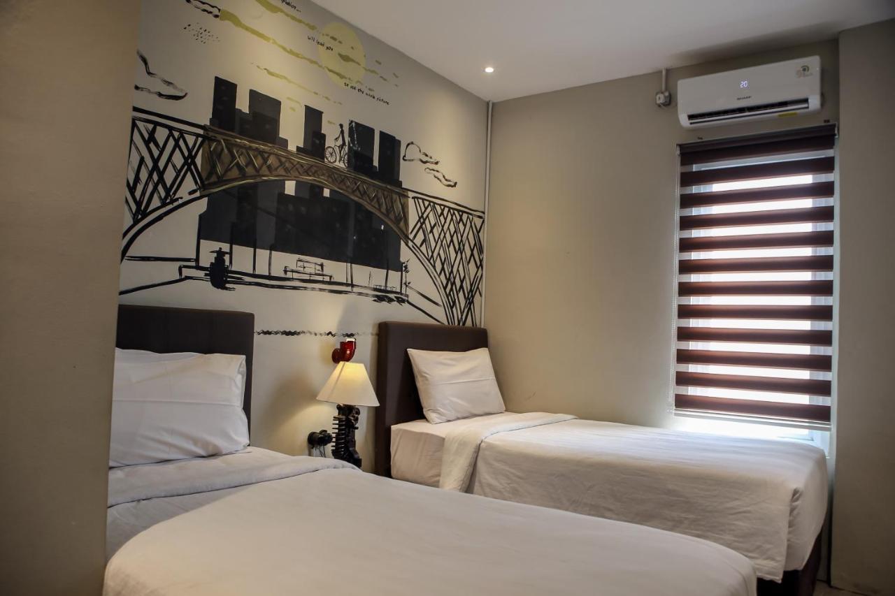 Shine Bnb Cianjur Buitenkant foto